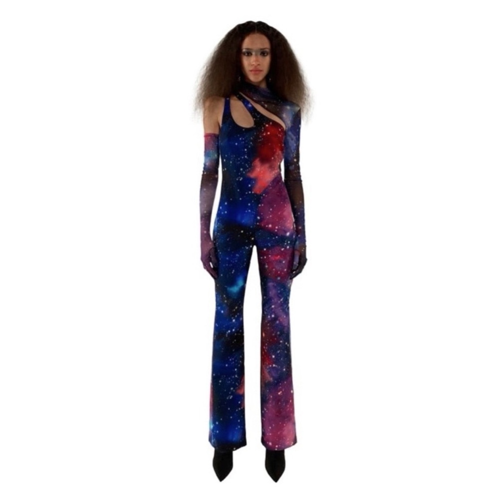 Zara Halloween Costume